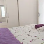 アパート Kolombo グラダツ