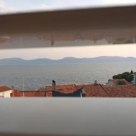 Kolombo Gradac (Split-Dalmatia)