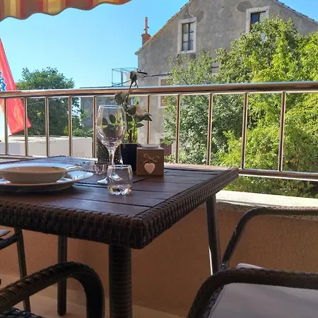 Kolombo Apartment Gradac (Split-Dalmatia)