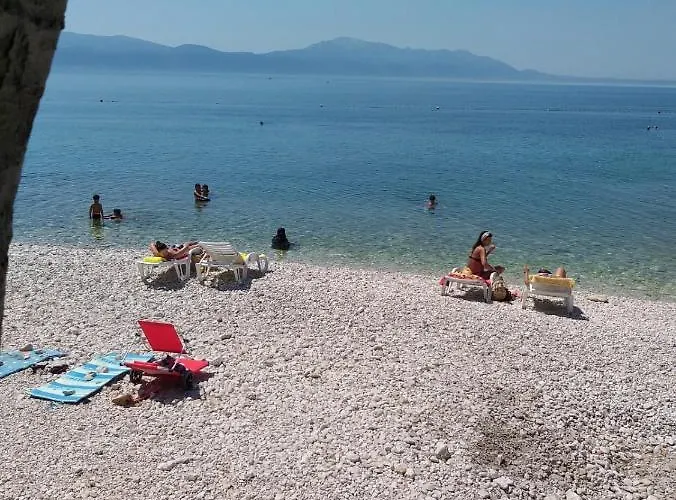 Kolombo * Gradac (Split-Dalmatia)