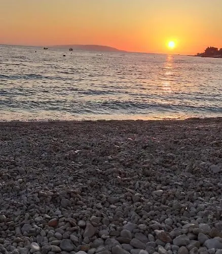 Kolombo Apartmán Gradac (Split-Dalmatia)